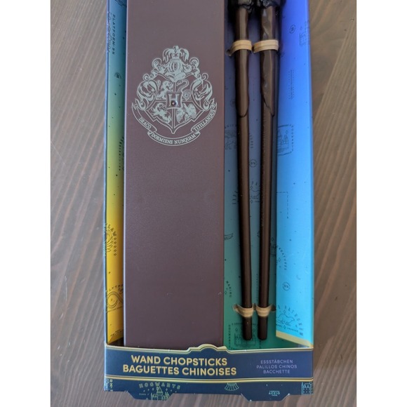 Harry Potter Wand Chopsticks Storage Case Collectibles Utensil Set NEW - Picture 4 of 6